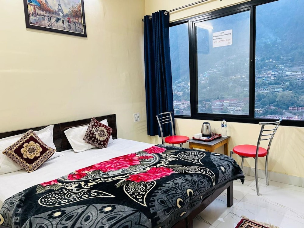 Standard Double Room photo 2