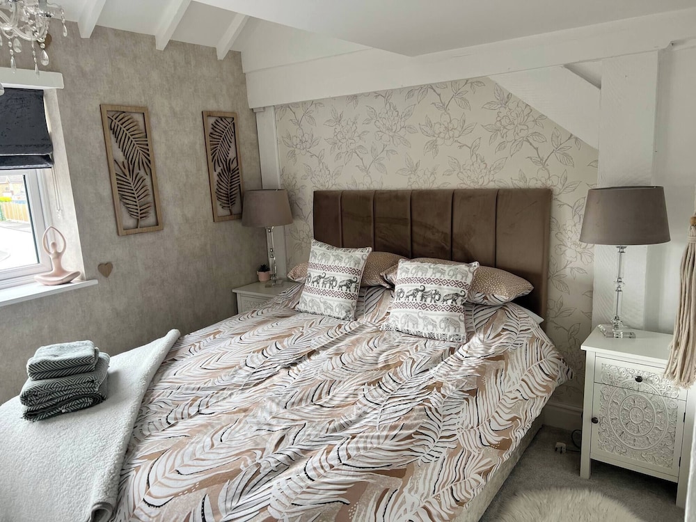 Staysolihull, Large Spacious Corner House,, 사진 14