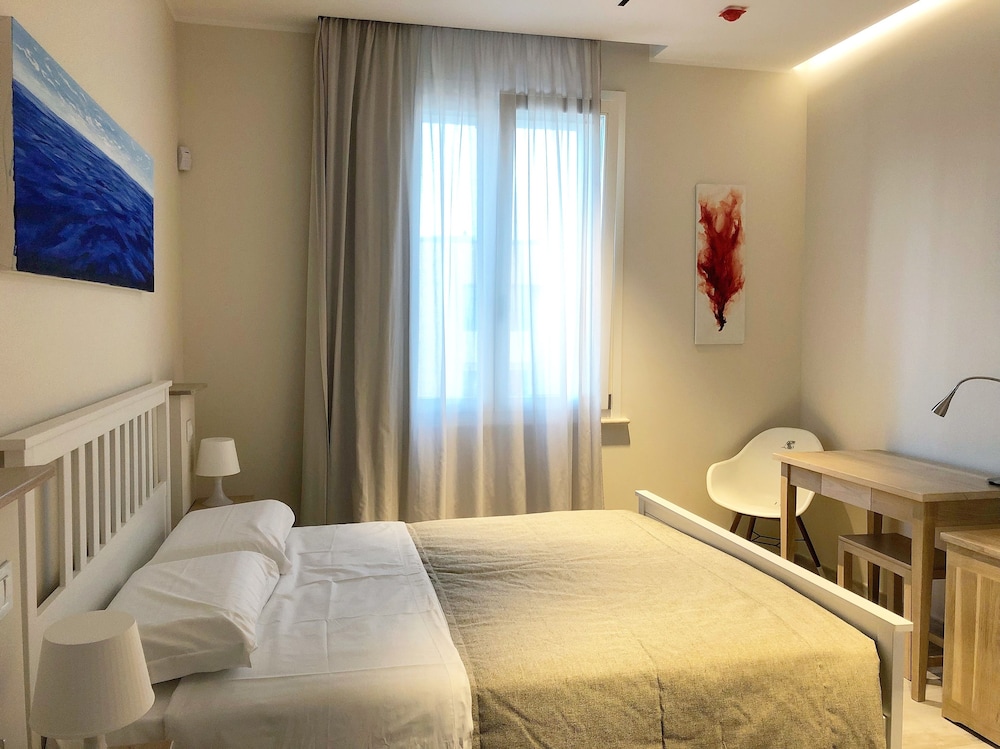 Standard Double Room photo 1