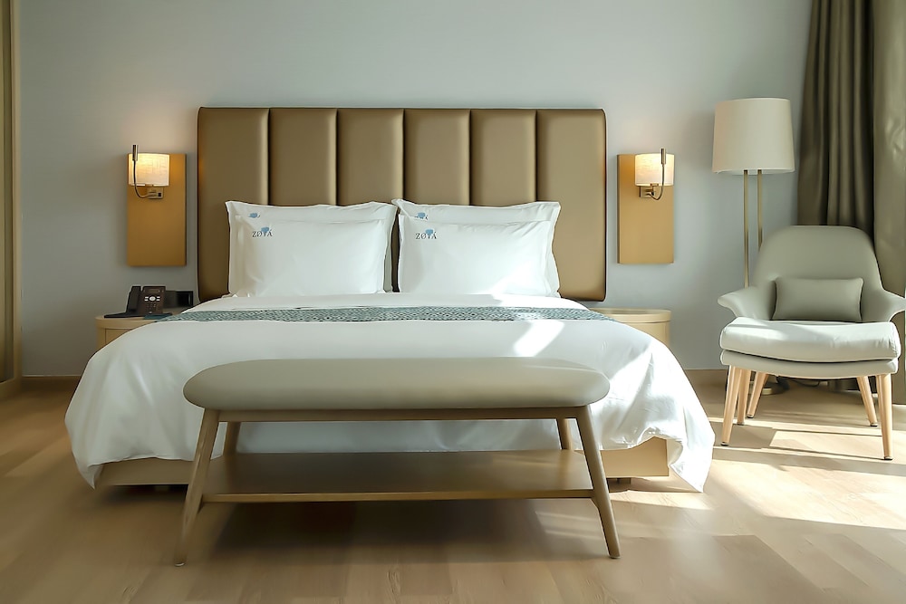 Signature Program - Executive Suite