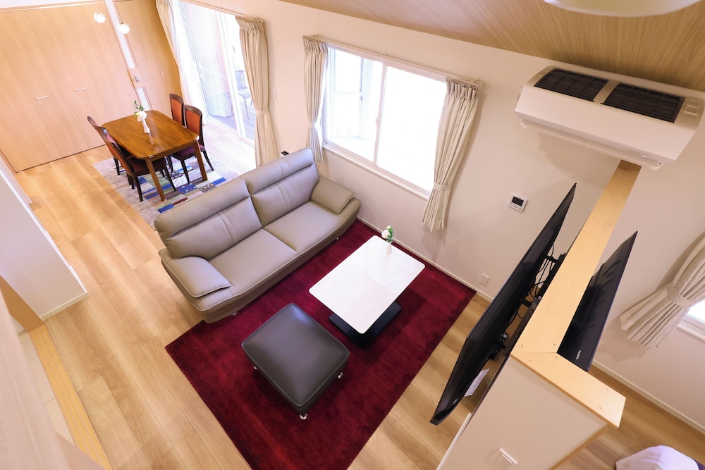 Natural Modern Suite, Non Smoking photo 1
