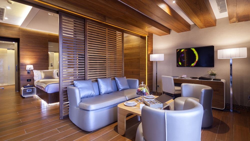The Signature Villa