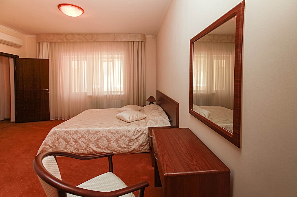 Suite, Kitchenette
