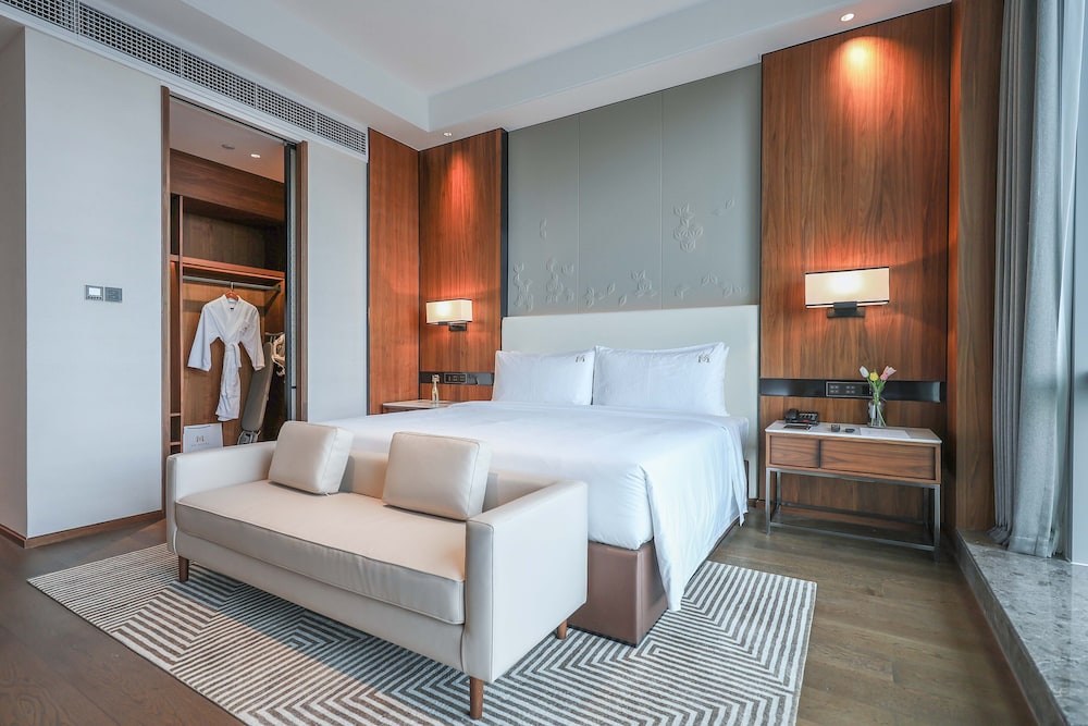 Executive Two Bedroom photo 2