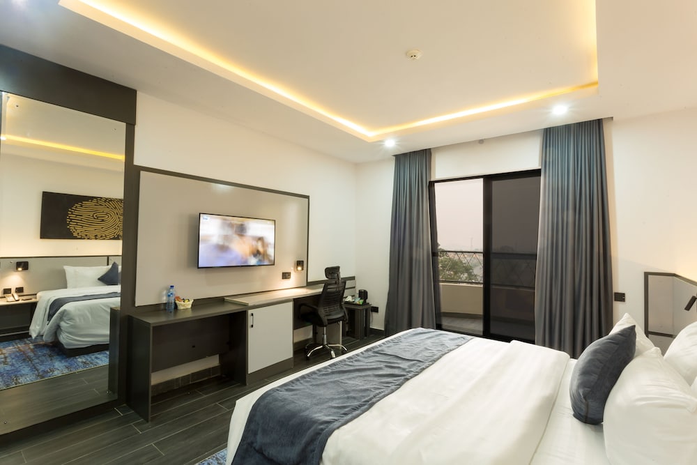 Deluxe Room - Photo 2