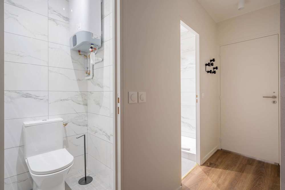 Comfort Apartment, 1 Bedroom, Kitchenette (Le Belleville Confort) photo 2