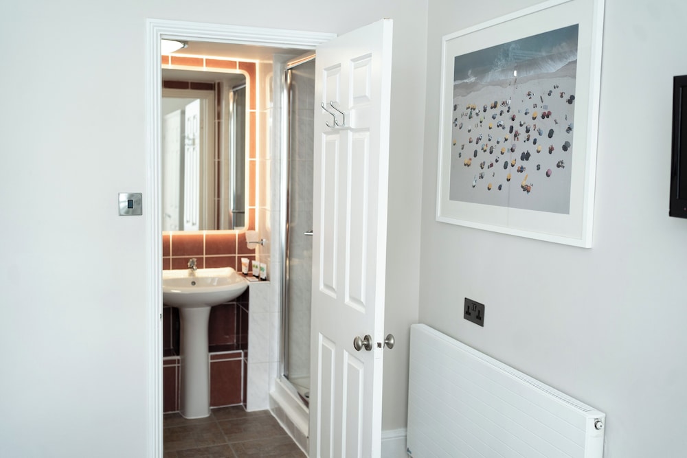 Deluxe Double or Twin Room photo 3