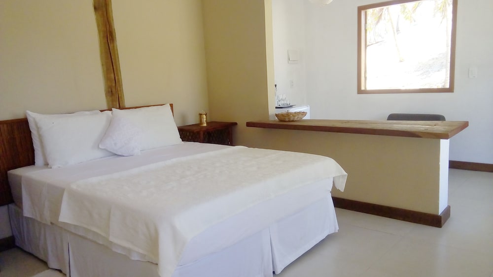 Romantic Suite, 1 Queen Bed, Garden View photo 1