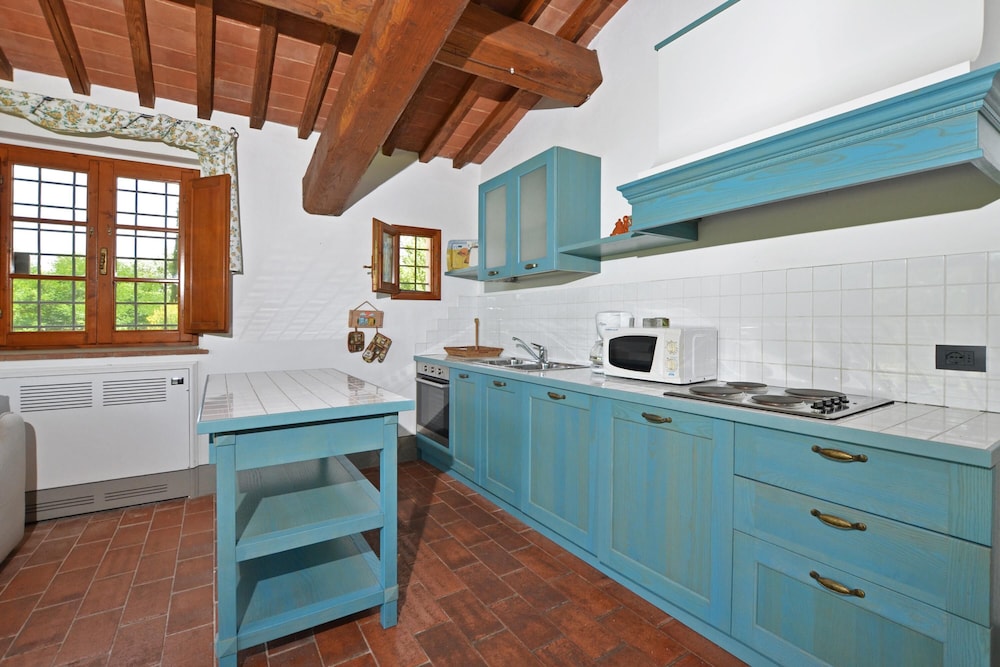 Family Apartment, 2 Bedrooms, 2 Bathrooms, Mountainside (Francigena 6) photo 2