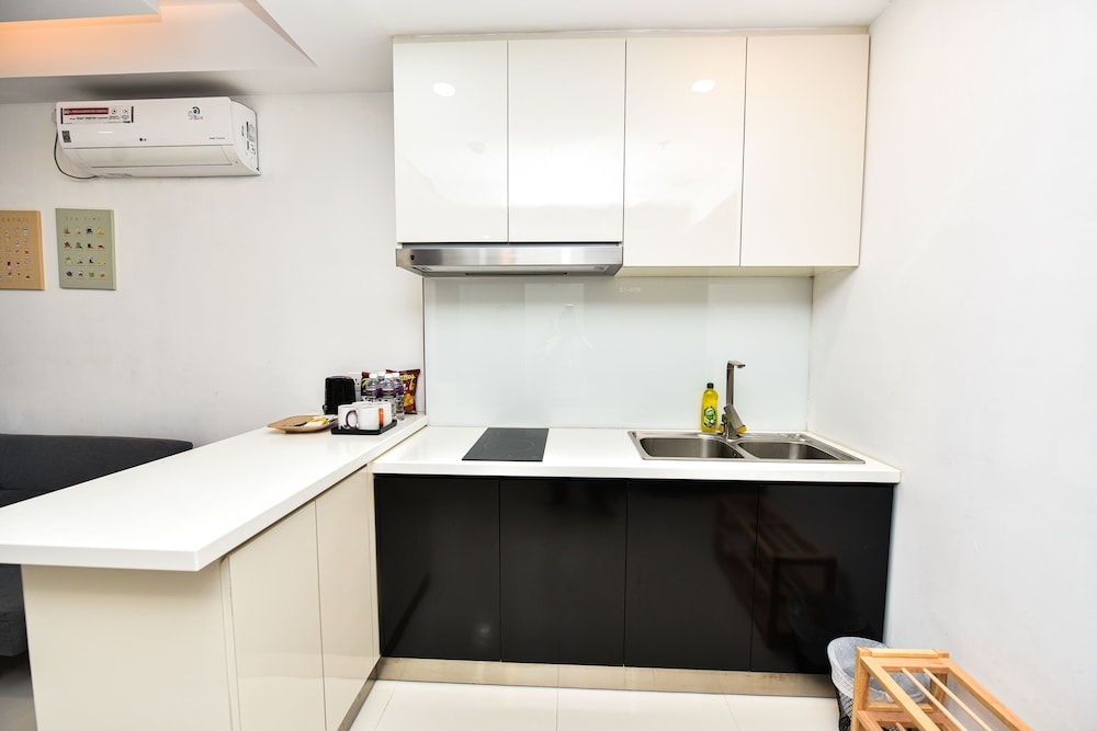 City Apartment (LOVINA 6-12) photo 2