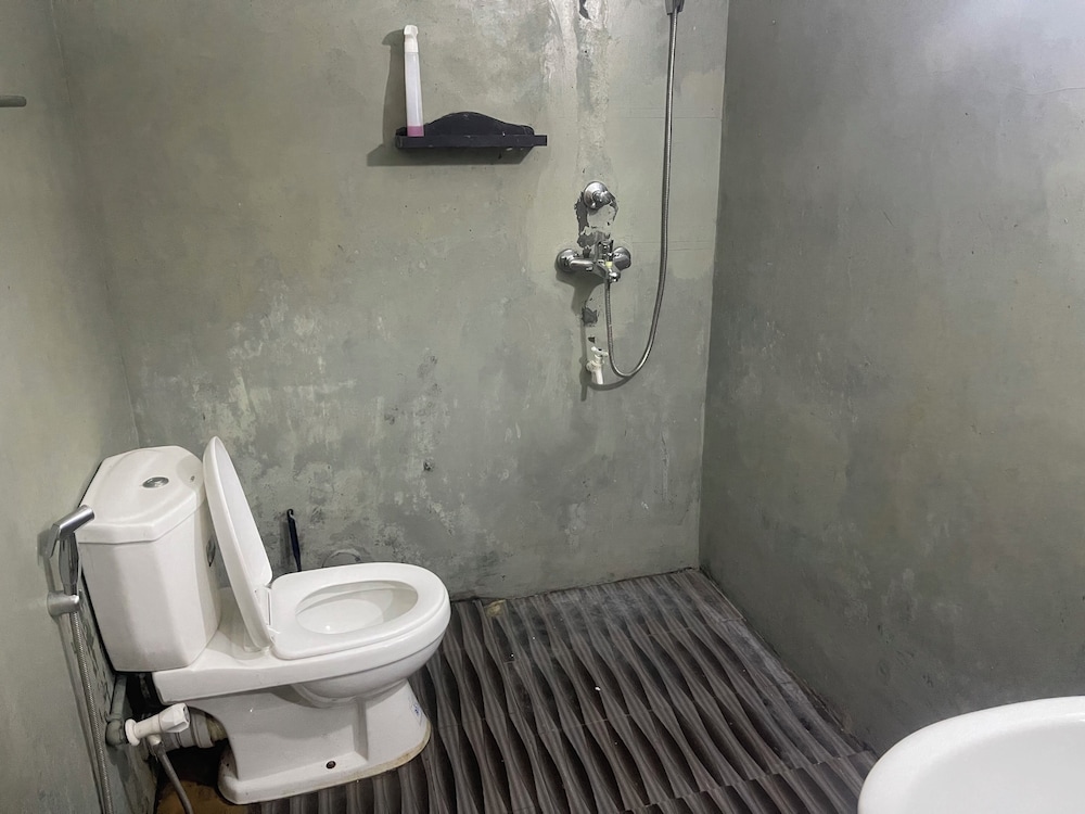 Basic Double Room, Lake View photo 2