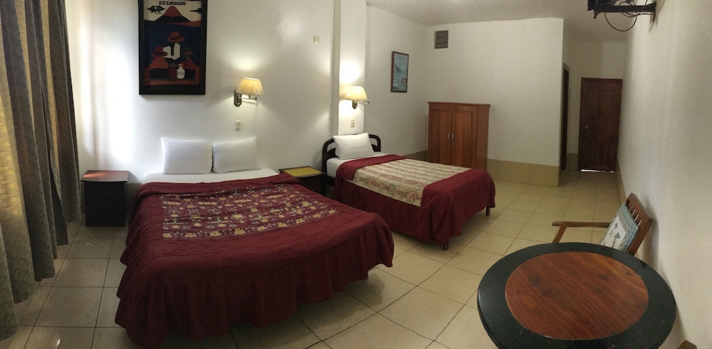 Standard Triple Room, Courtyard View