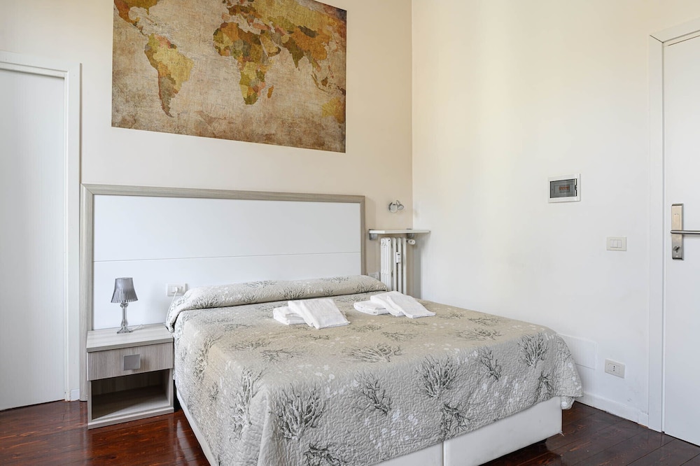 Luxury Quadruple Room, Hot Tub, Garden View