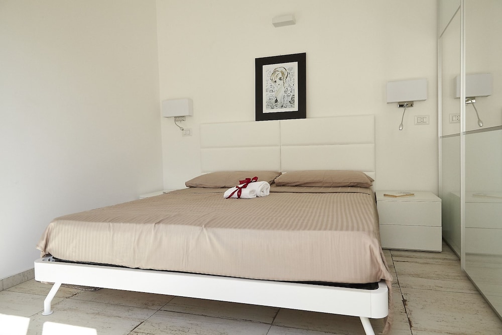 Luxury Apartment, 1 Bedroom, City View