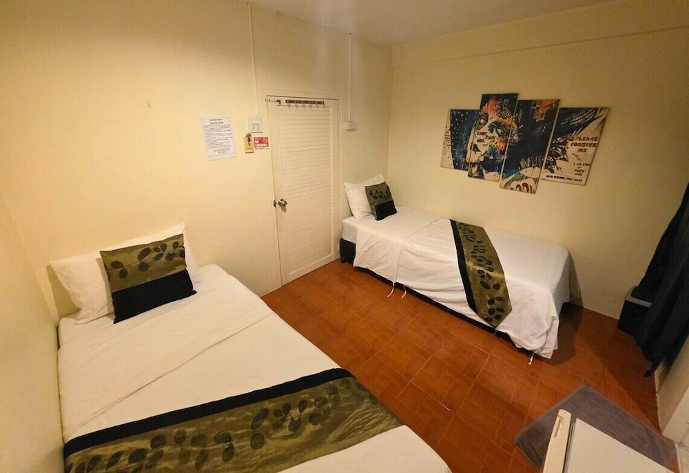 Economy Twin Room, Non Smoking, Air conditioning