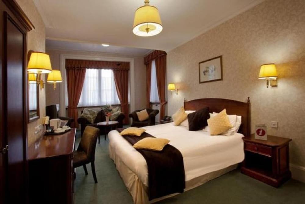Double Room - Photo 7