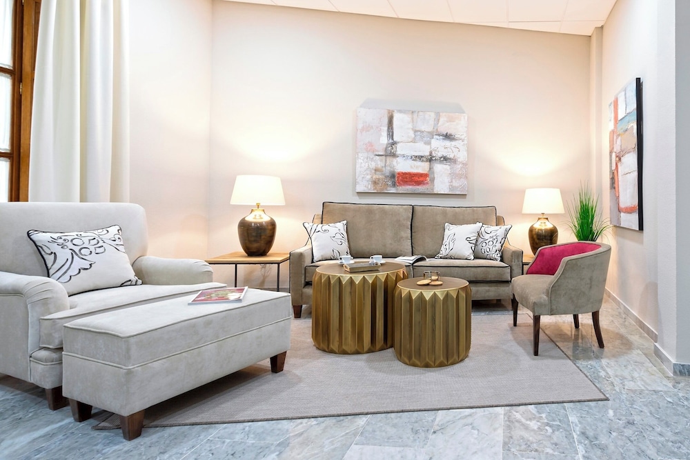 Apartment (3 Bedrooms)