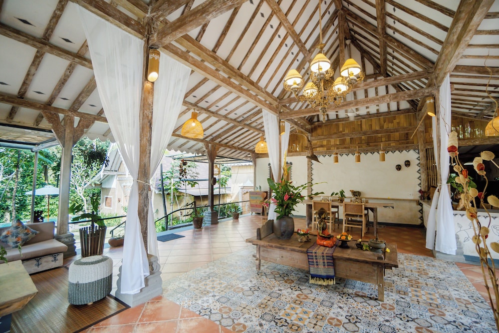 Three Bedroom Jungle Pool villa