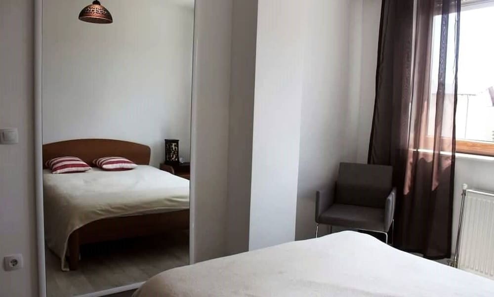 Apartment, 1 Bedroom, Non Smoking, City View photo 2