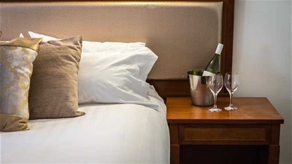 Executive Room photo 2