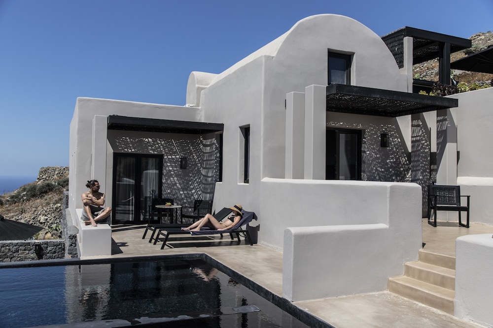 Rocky Room with Sea View and Independent Pool - Photo 8