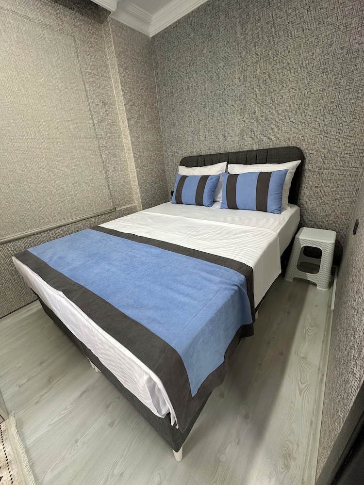 Deluxe Condo, Non Smoking, City View photo 2