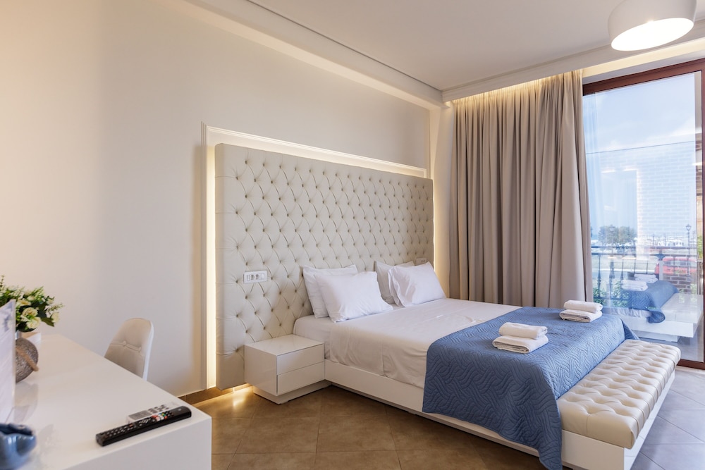 Superior Studio, Sea View