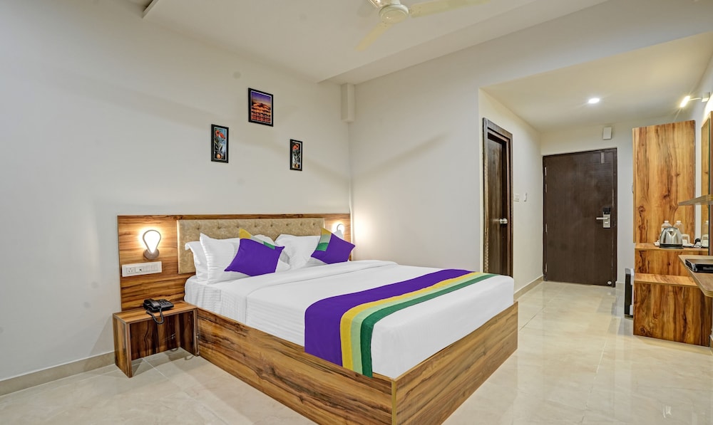 Deluxe Double Room photo 3