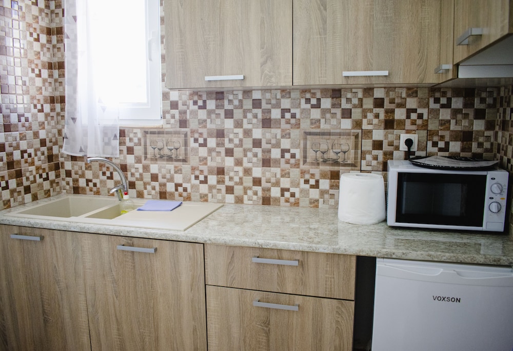 Family Apartment, 3 Bedrooms - Photo 3