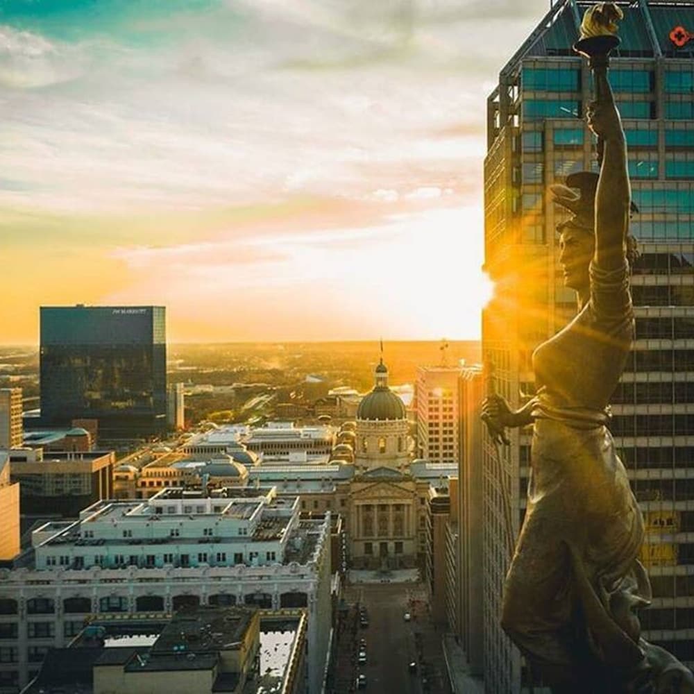 Cozysuites Indy Loft 2BR Monument Circle, Billede 29