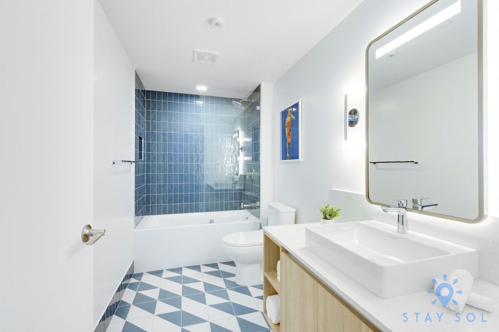 Classic Apartment, 1 Bedroom, City View photo 3