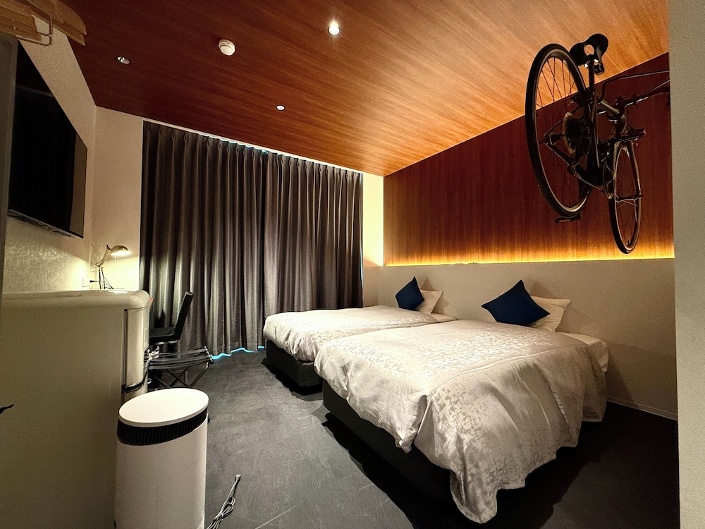 Standard Twin Room photo 2
