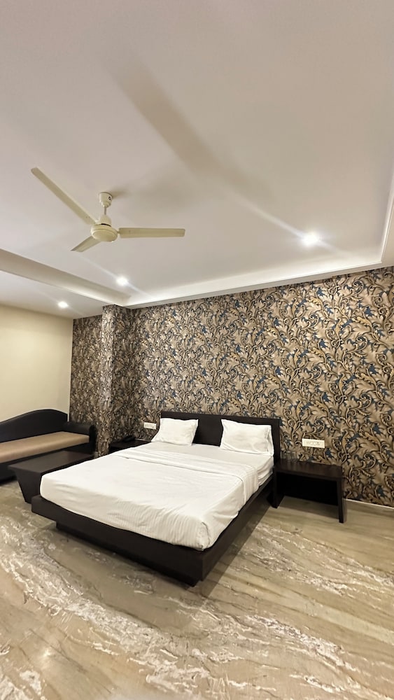 Executive Suite, Garden View photo 3