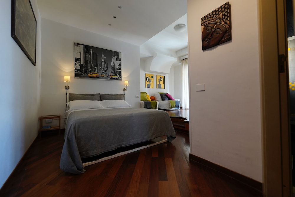 Premium Quadruple Room, Balcony, Partial Sea View