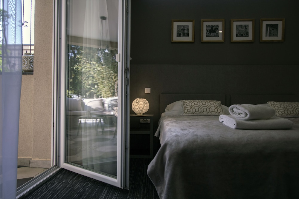 Superior Double or Twin Room, Terrace photo 1