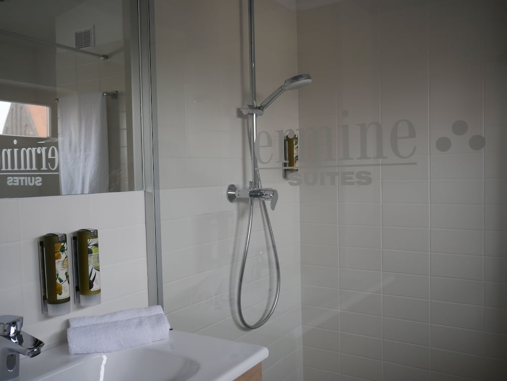 Standard Apartment - Photo 10