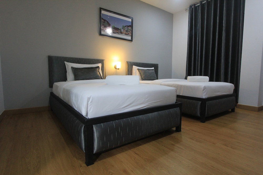 Basic Twin Room - Photo 4