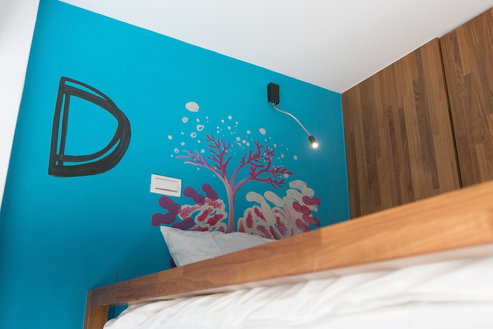 Deluxe Quadruple Room photo 2