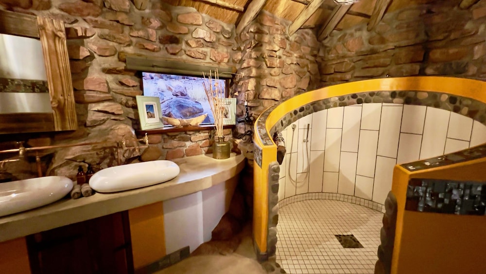 Superior Suite photo 3