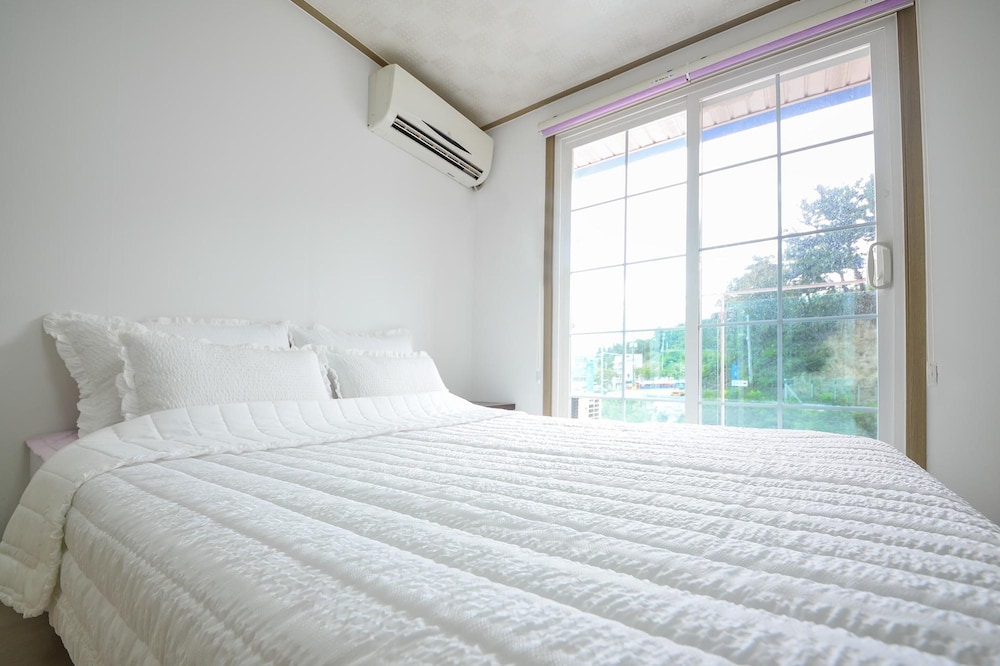 Basic Room, 1 Bedroom (B-Alcaid) photo 2