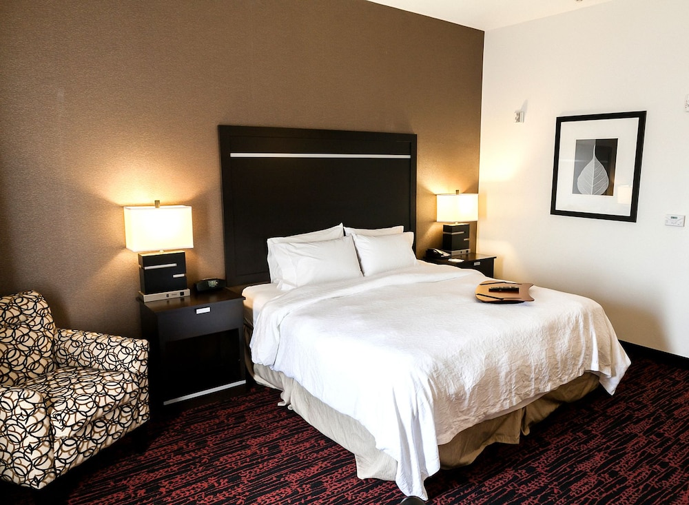 King bed - Photo 3