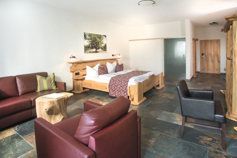 Comfort Twin Room, Hill View photo 2