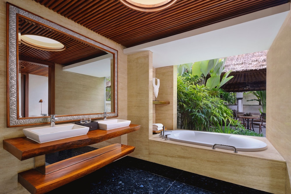 One Bedroom Villa with Private Pool - Photo 8