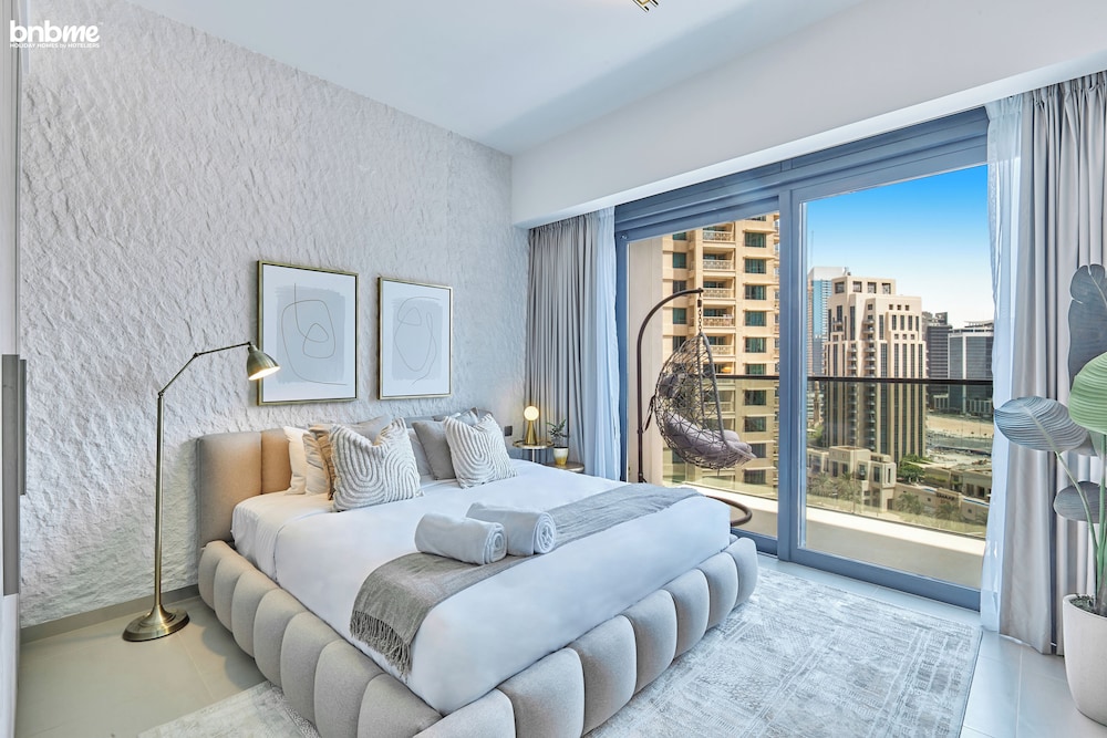 Premium Apartment, 1 King Bed, City View photo 1