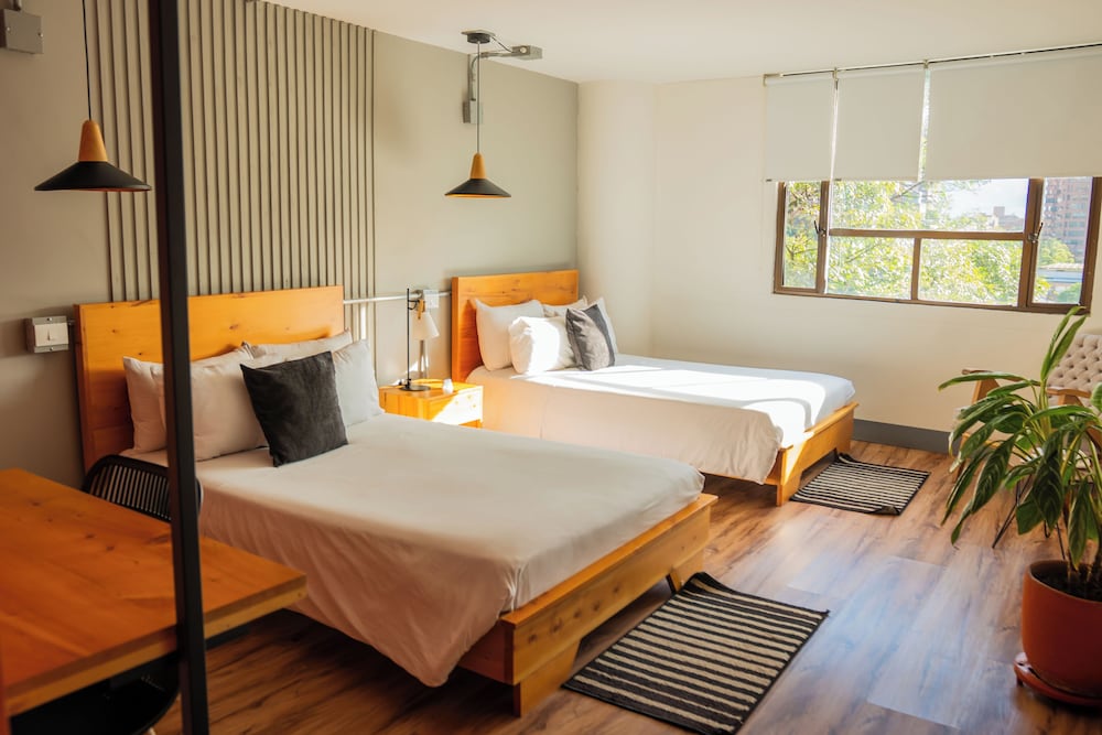 Standard Twin Room - Photo 1