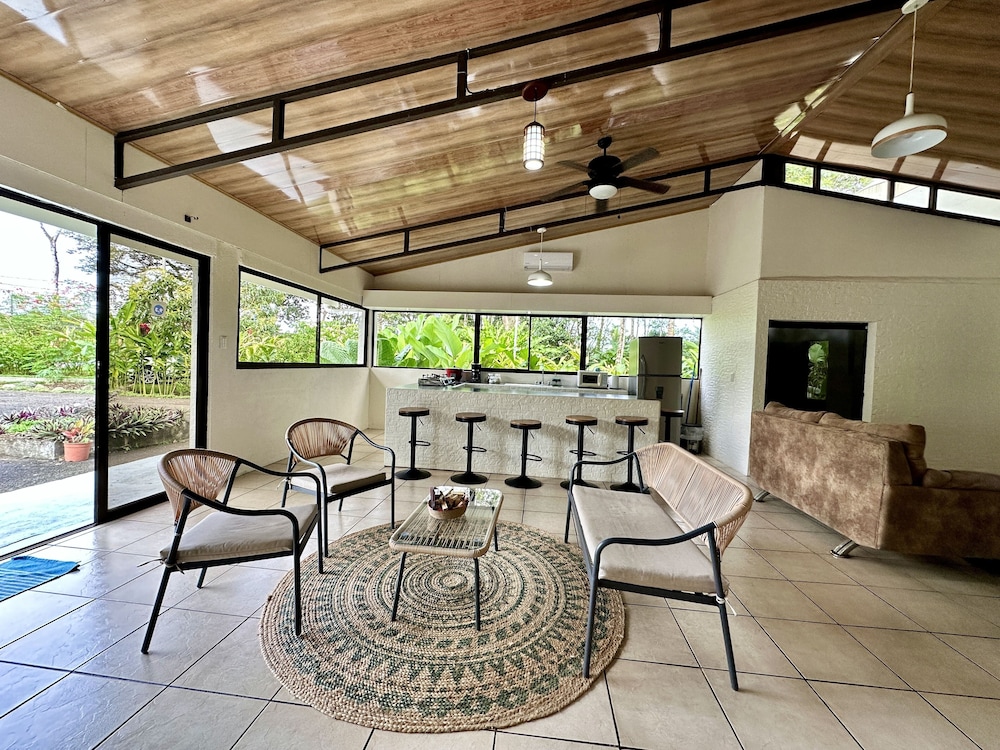 Family Villa photo 1