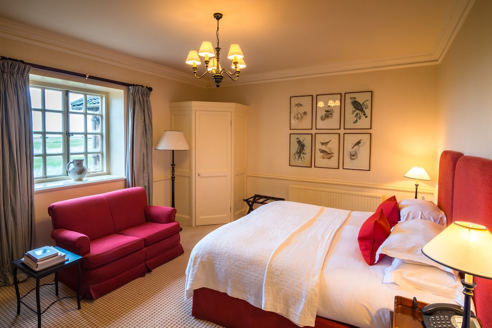 Large Main House Room - Photo 7
