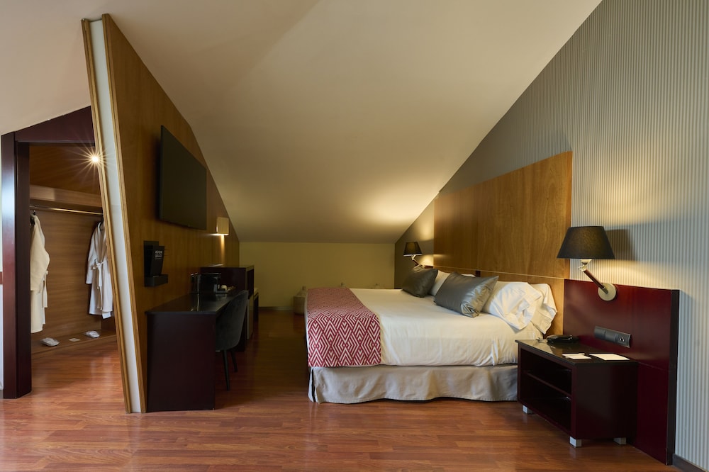 Superior Double Room - Photo 1