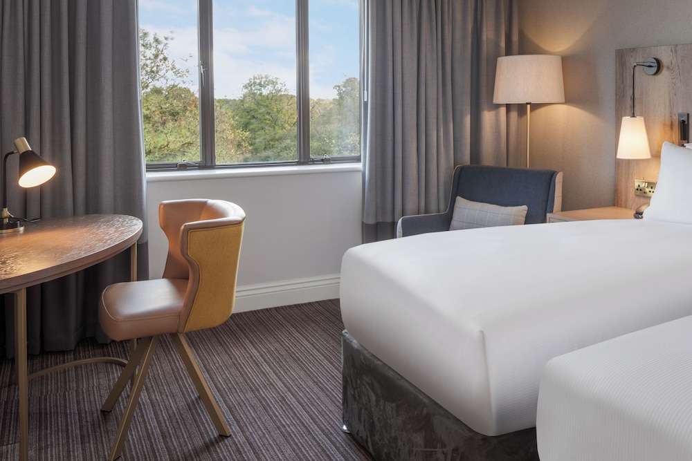 Classic Twin Room - Photo 2