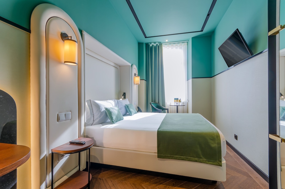 Superior Room - Photo 10